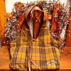 Beautiful Lucky Brand bag! Perfect condition !